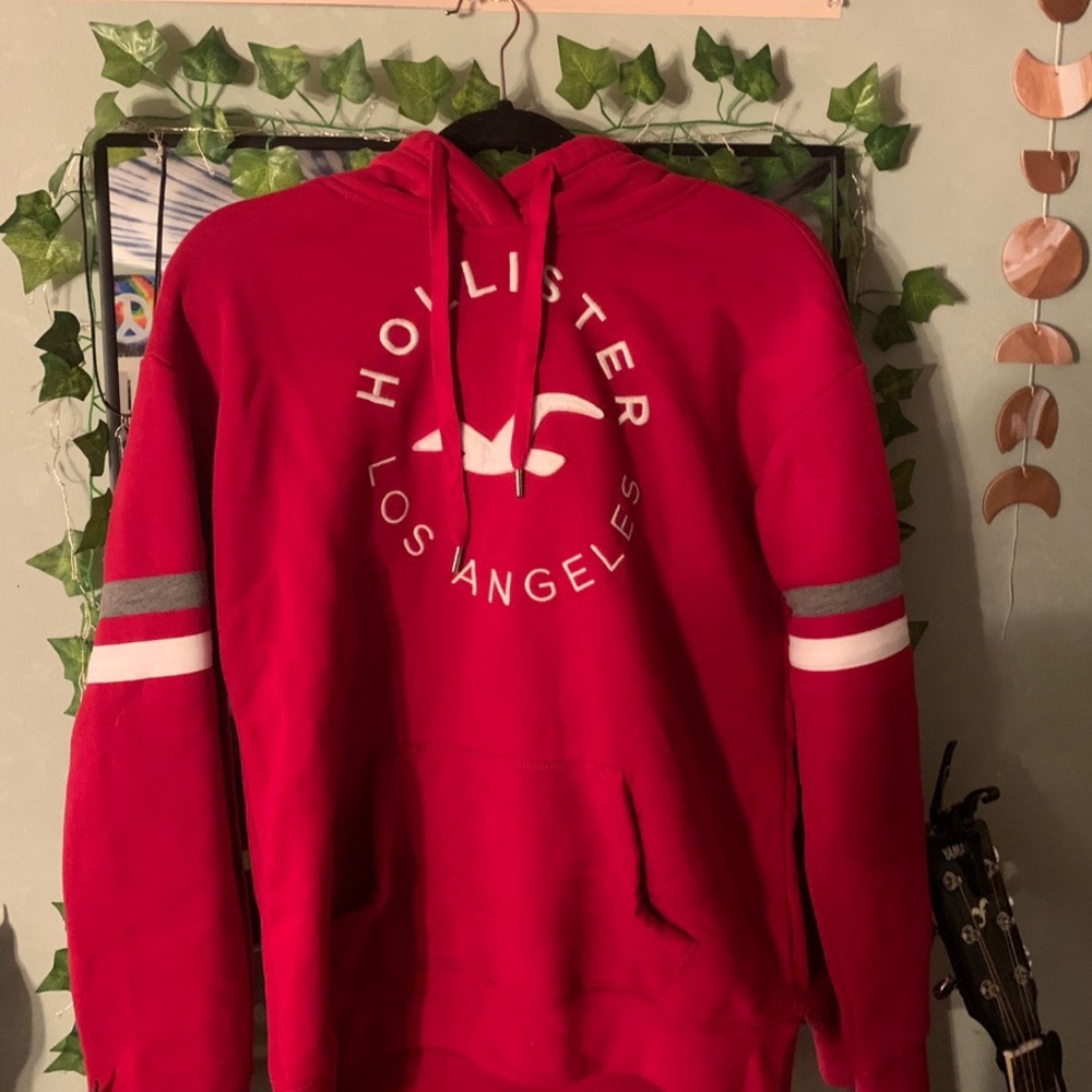 Hollister Hoodie Women’s